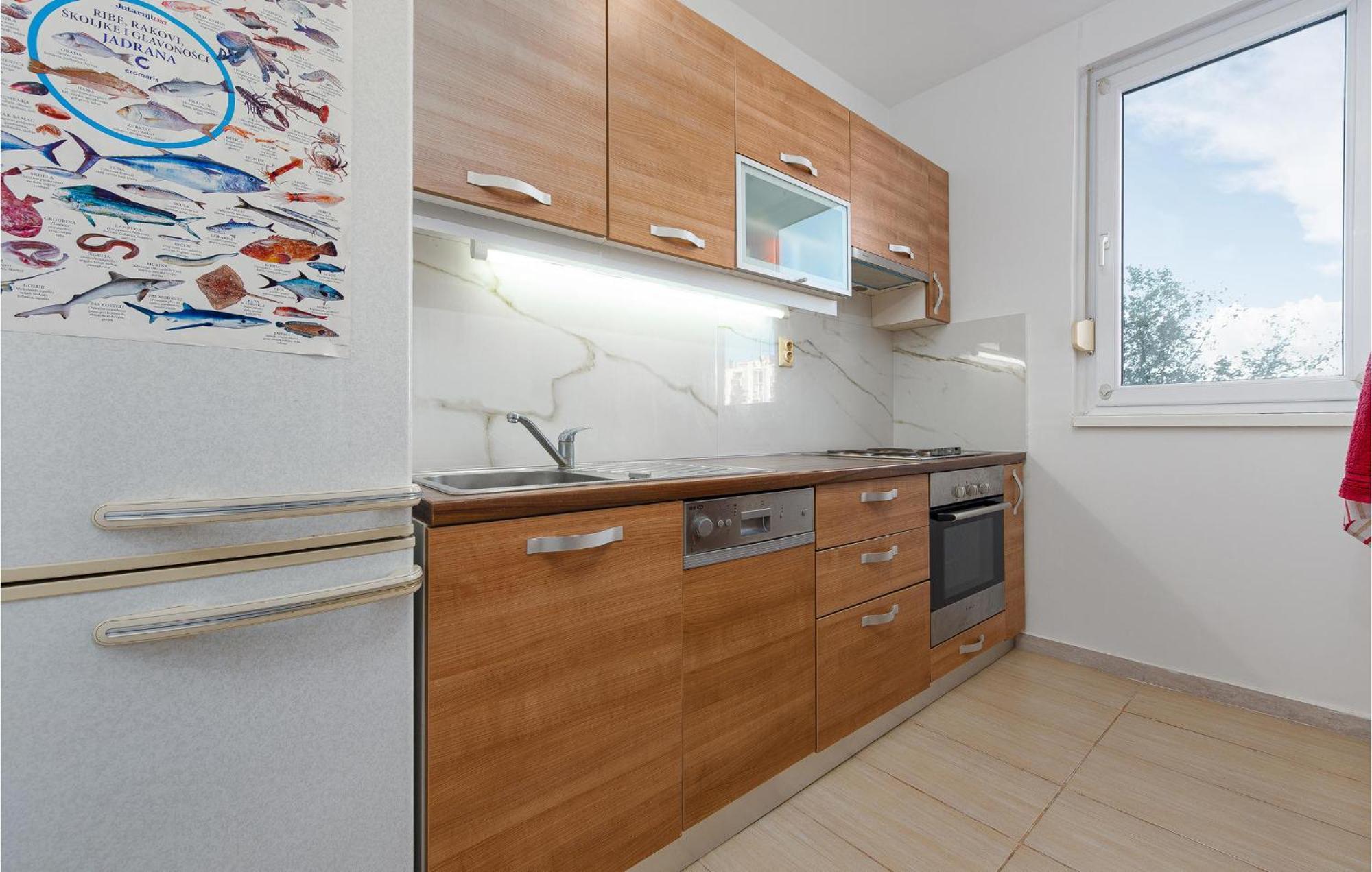 1 Bedroom Cozy In Apartment Zadar
