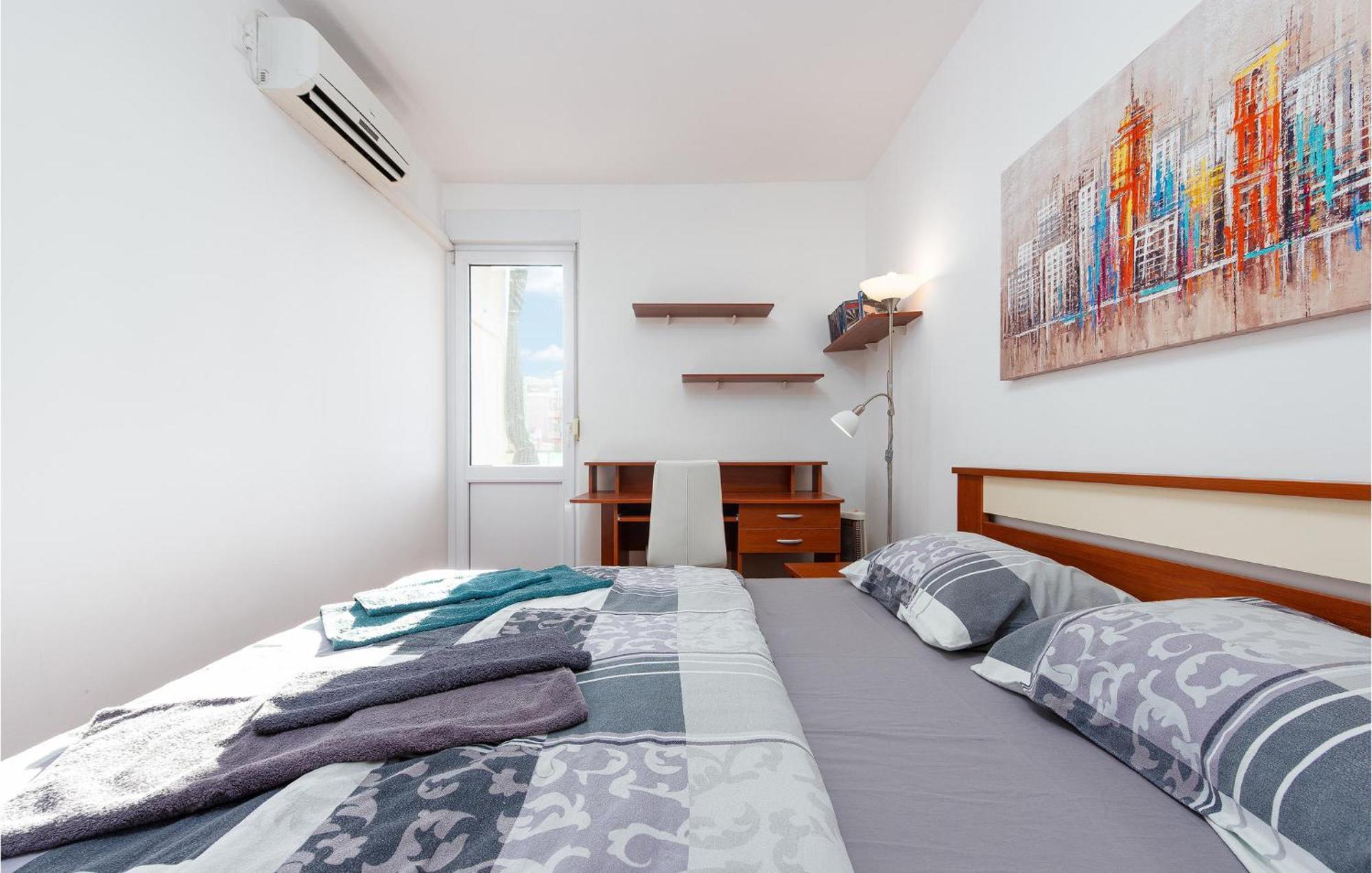 Apartment 1 Bedroom Cozy In Zadar